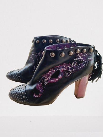 Drama queen leather boots